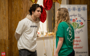 koncert w Kinie Iskra na leczenie Szymona