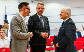 konsultacje w sprawie edukacji