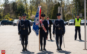 Uroczyste zakończenie szkolenia policyjnego w Pile