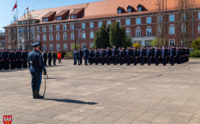 Uroczyste zakończenie szkolenia policyjnego w Pile