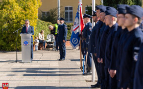 Uroczyste zakończenie szkolenia policyjnego w Pile