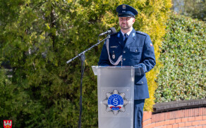 Uroczyste zakończenie szkolenia policyjnego w Pile