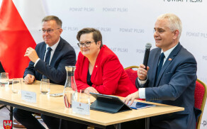 Wiceminister edukacji w Starostwie Powiatowym