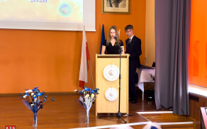 Pożegnanie klas maturalnych w LO w Łobżenicy