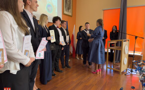 Pożegnanie klas maturalnych w LO w Łobżenicy