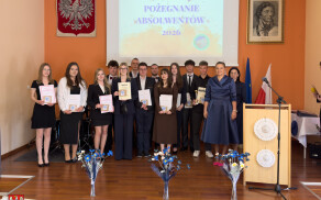 Pożegnanie klas maturalnych w LO w Łobżenicy