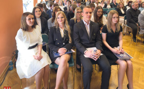 Pożegnanie klas maturalnych w LO w Łobżenicy