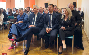 Pożegnanie klas maturalnych w LO w Łobżenicy