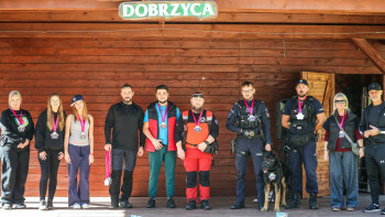 Psi spacer w Dobrzycy - wspólnie dla Szymona