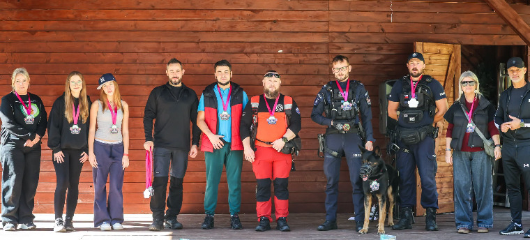 Psi spacer w Dobrzycy - wspólnie dla...