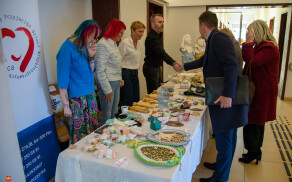 Świąteczny kiermasz wychowanków SOSW w PIle