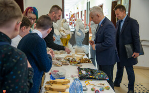 Świąteczny kiermasz wychowanków SOSW w PIle