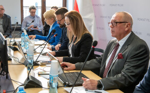 sesja Rady Powiatu w Pile