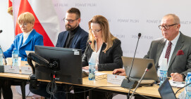 sesja Rady Powiatu w Pile