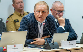 Sesja Rady Powiatu: o kierunku lekarskim i inwestycjach