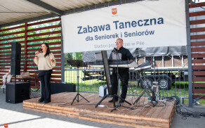Kolejna Taneczna Środa połączyła seniorów