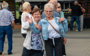 Kolejna Taneczna Środa połączyła seniorów