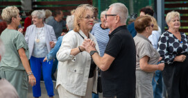 Kolejna Taneczna Środa połączyła seniorów
