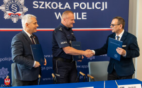 Współpraca szkoły przy Teatralnej ze Szkołą Policji