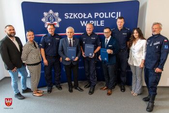 Współpraca szkoły przy Teatralnej ze Szkołą Policji