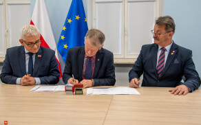 Umowy z kolejnymi stowarzyszeniami i klubami sportowymi