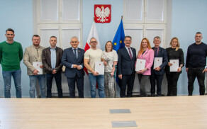 Umowy z kolejnymi stowarzyszeniami i klubami sportowymi