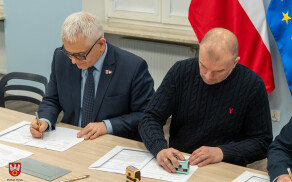 Wsparcie Powiatu dla kolejnych stowarzyszeń