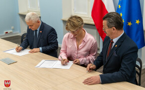 Wsparcie Powiatu dla kolejnych stowarzyszeń