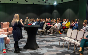 temat realnych potrzeb