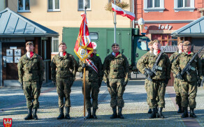 Przysięga wojskowa nowych żołnierzy 12 WBOT