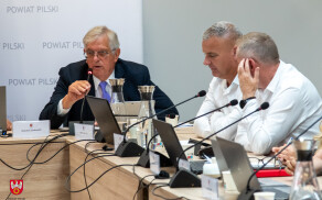 Zarząd Powiatu w Pile z absolutorium za 2025 rok