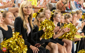 Warsztaty cheerleadingu sportowego w hali przy Pola