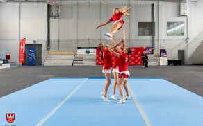 Warsztaty cheerleadingu sportowego w hali przy Pola
