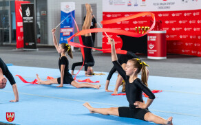 Warsztaty cheerleadingu sportowego w hali przy Pola