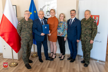 Decyzja MON o kolejnym naborze do Cyber.Mil z Klasą