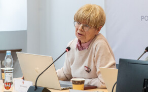 sesje odbyły się 10 lutego