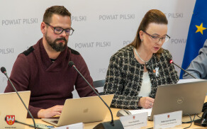 sesja nadzwyczajna 4 grudnia