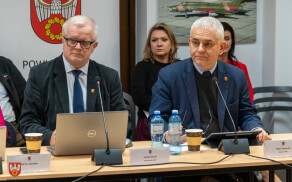 sesja nadzwyczajna 4 grudnia