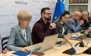 sesja nadzwyczajna 4 grudnia