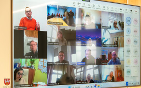 spotkanie w Centrum Zarządzania Kryzysowego