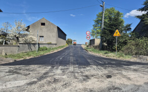 Trwają remonty dróg powiatowych w gminach