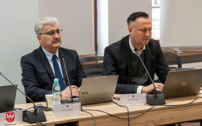 Sesja o środowisku, bezpieczeństwie i wsparciu gmin