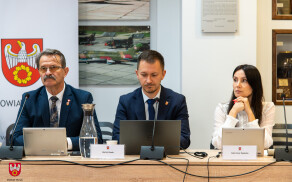 Sesja Rady Powiatu o przygotowaniach do zimy i oświacie