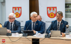Sesja Rady Powiatu o przygotowaniach do zimy i oświacie