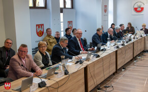 Sesja Rady Powiatu o przygotowaniach do zimy i oświacie