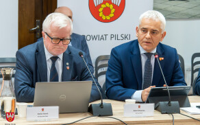 Sesja Rady Powiatu o przygotowaniach do zimy i oświacie