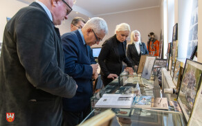 wystawa o historii lotnictwa