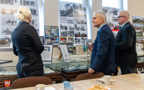 wystawa o historii lotnictwa