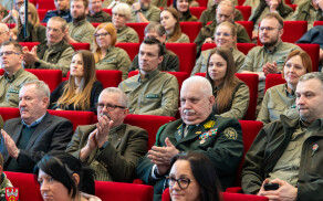 O wilku bez emocji podczas konferencji w Pile