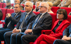 O wilku bez emocji podczas konferencji w Pile